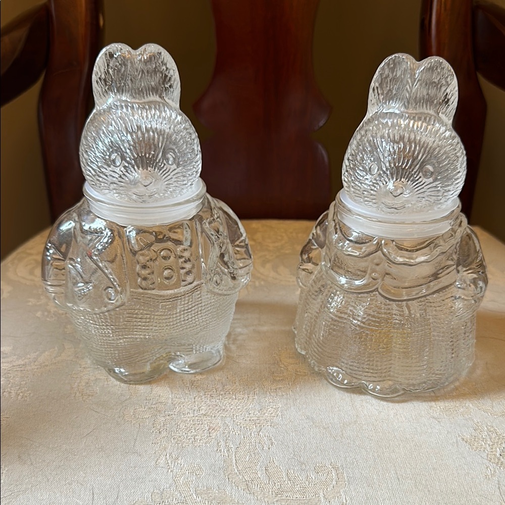 Vintage clear glass anthropomorphic chubby bunny couple jar set